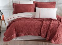 Постільна білизна Washed Cotton Saheser - Helen Burgundy з покривалом піке (Туреччина), євро